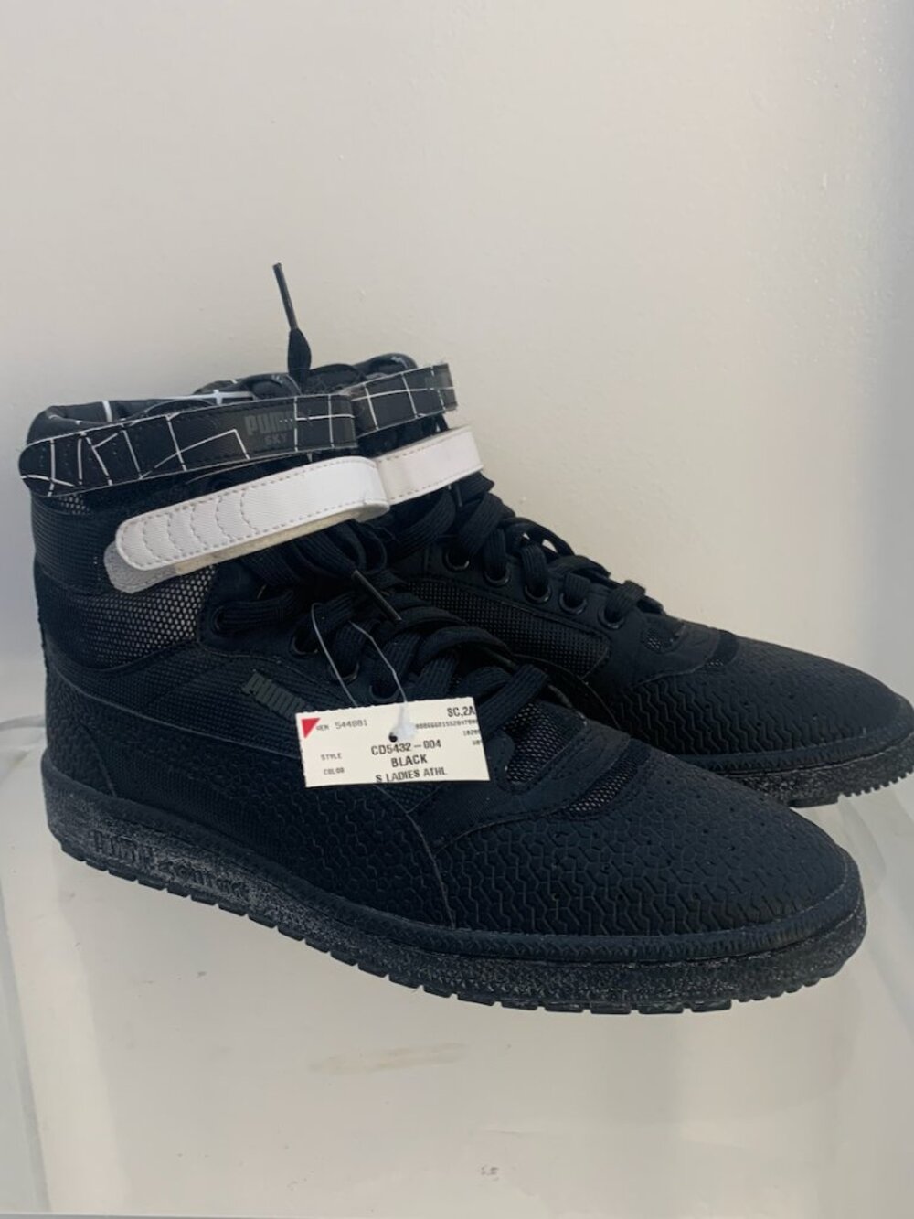 Puma Hightop Sneakers